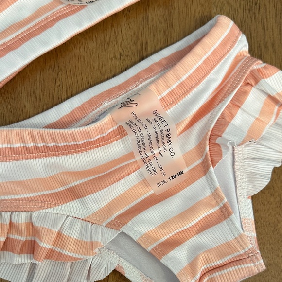 Striped Ruffle Bikini Set - Picture 3 of 6